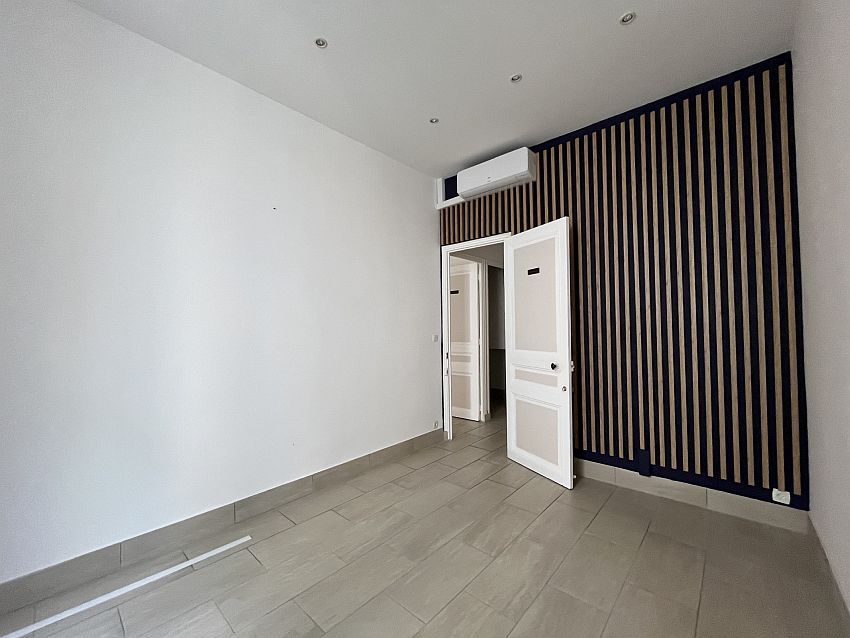 Bureau Location 06400 CANNES