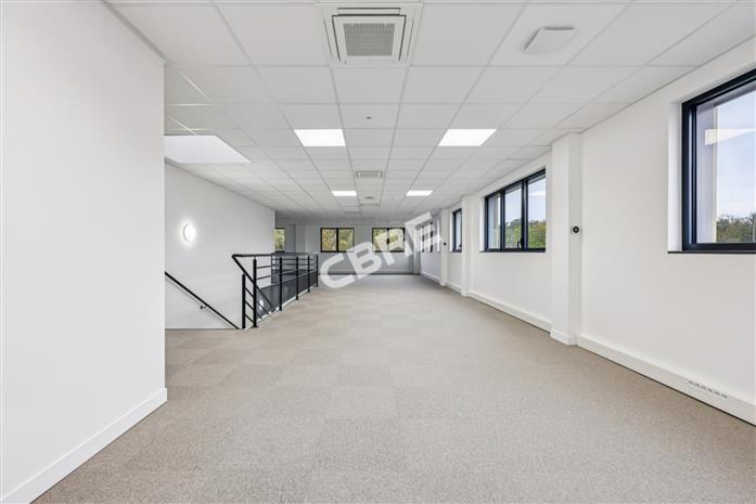 Local d'activités Vente/Location 77360 VAIRES SUR MARNE