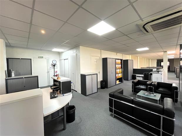 Bureau Location 06400 CANNES