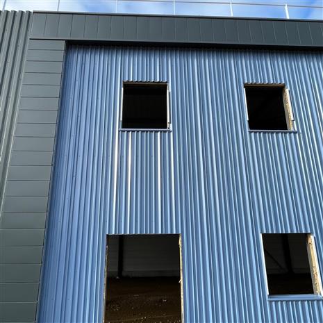 Local d'activités Vente/Location 01310 ST REMY