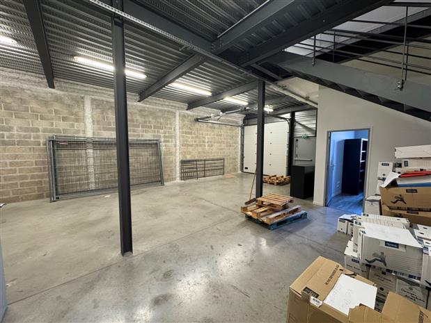 Local d'activités Vente/Location 95310 ST OUEN L'AUMONE