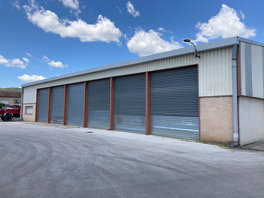 Local d'activités Location 83340 FLASSANS SUR ISSOLE