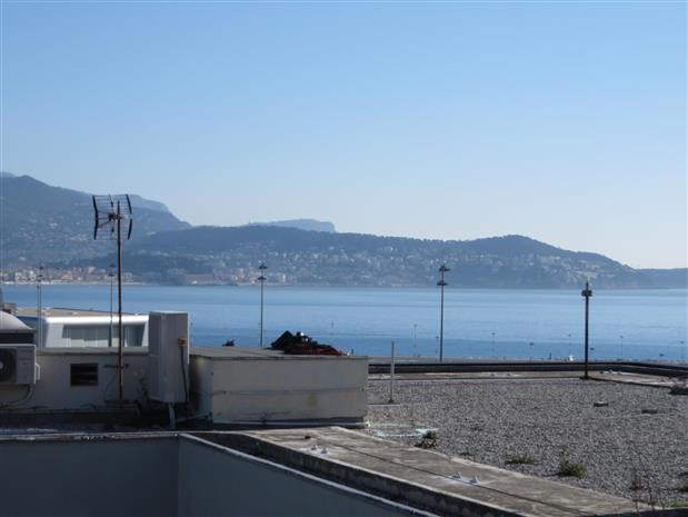 Bureau Location 06200 NICE