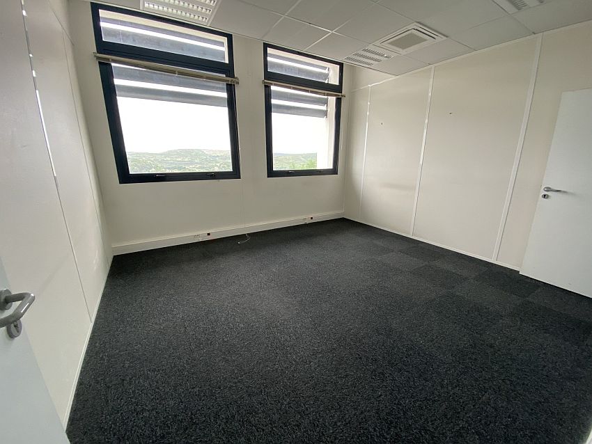 Bureau Location 06800 CAGNES SUR MER 5 CHEMIN DES PRESSES