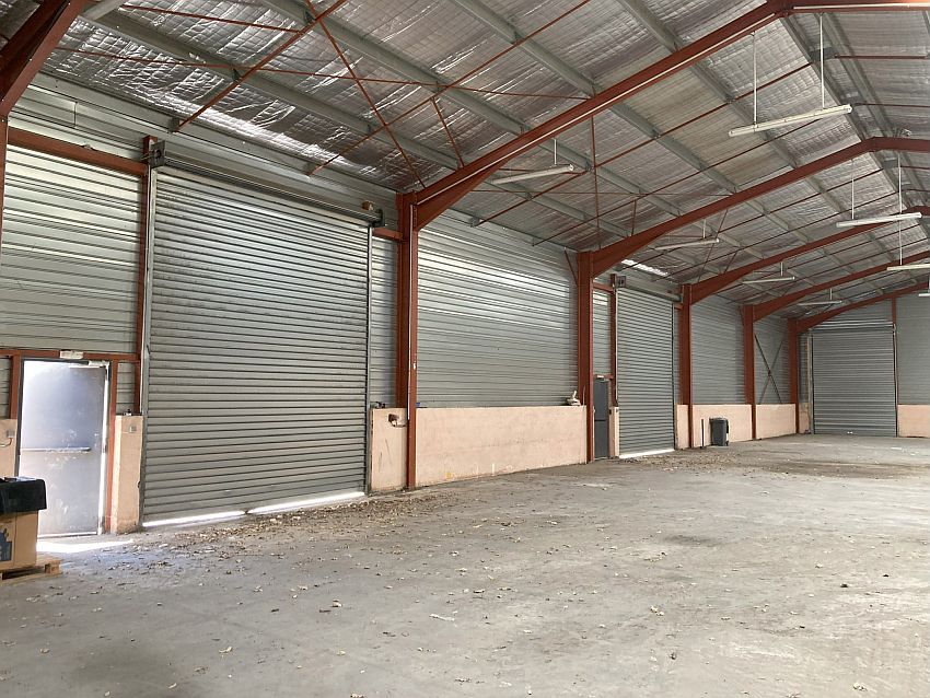 Local d'activités Location 83340 FLASSANS SUR ISSOLE
