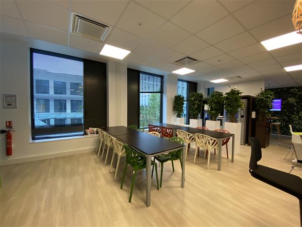 Bureau Location 35136 ST JACQUES DE LA LANDE 1C RUE LOUIS BRAILLE