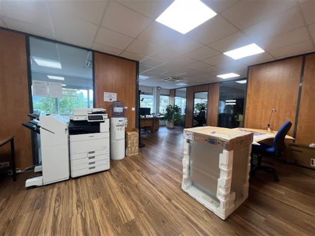 Bureau Location 06200 NICE