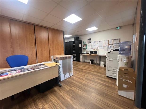 Bureau Location 06200 NICE