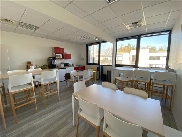 Bureau Location 35700 RENNES 8 RUE DE JOUANET