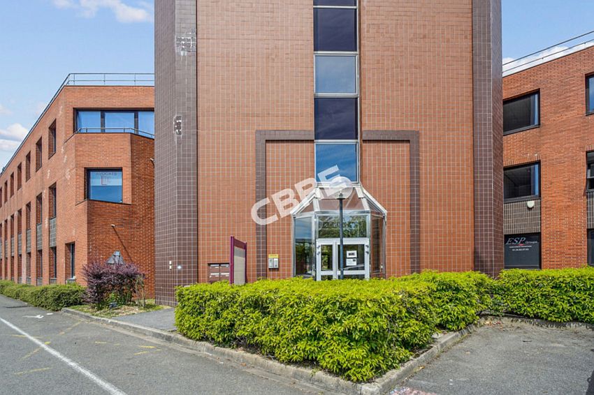 Bureau Vente 78180 MONTIGNY LE BRETONNEUX 6 RUE JEAN PIERRE TIMBAUD
