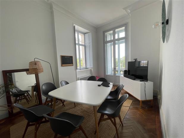 Bureau Location 33800 BORDEAUX 6 QUAI DE PALUDATE
