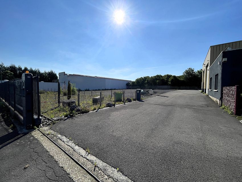 Local d'activités Location 62000 DAINVILLE
