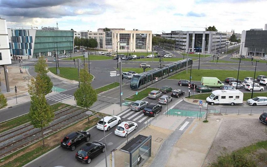 Commerce Location 33300 BORDEAUX