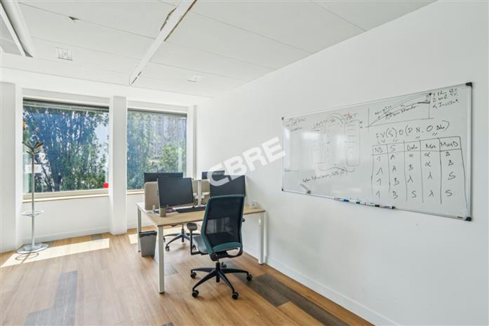 Bureau Location 75015 PARIS