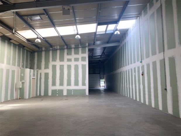 Local d'activités Location 33700 MERIGNAC