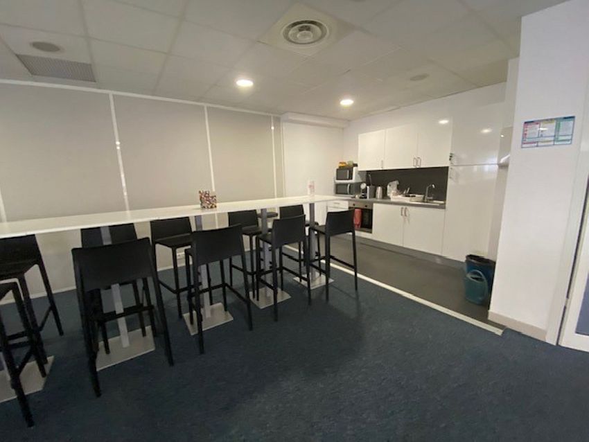 Bureau Location 06270 VILLENEUVE LOUBET