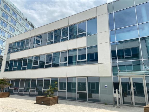 Bureau Location 69125 COLOMBIER SAUGNIEU  AEROPORT LYON SAINT EXUPERY