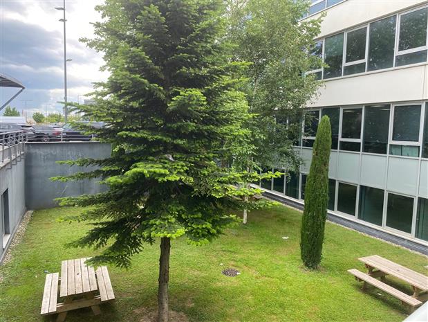 Bureau Location 69125 COLOMBIER SAUGNIEU  AEROPORT LYON SAINT EXUPERY