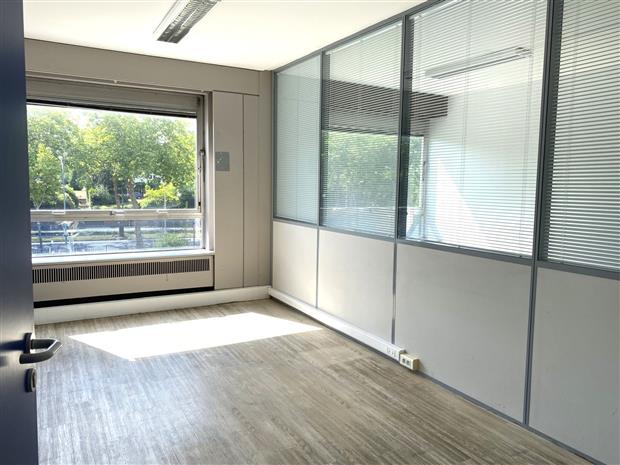 Bureau Vente 59170 CROIX
