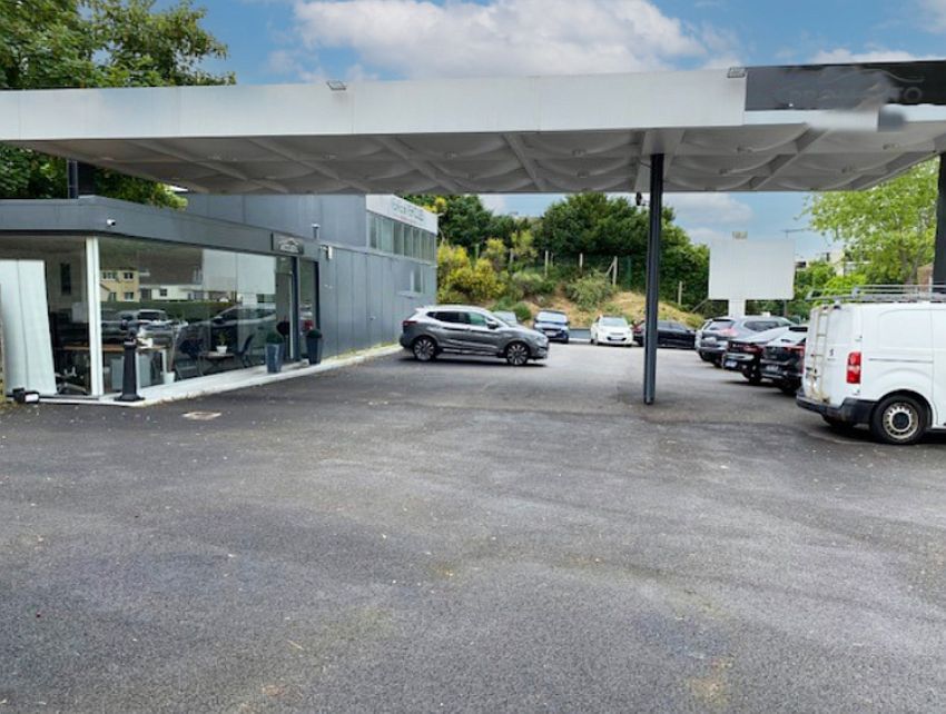 Chargement de l'image...