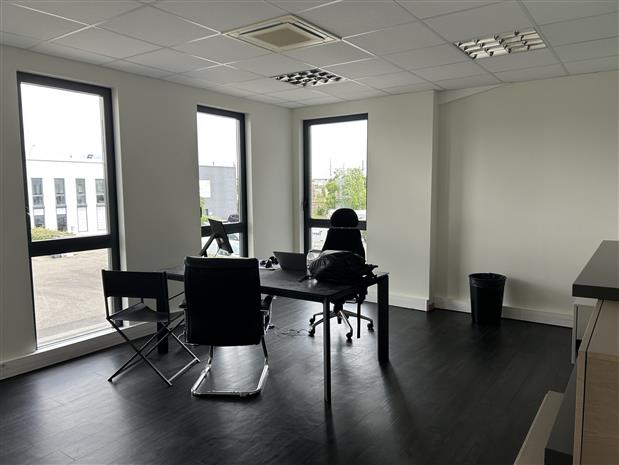 Local d'activités Vente/Location 69200 VENISSIEUX 4 RUE DE L'ARSENAL