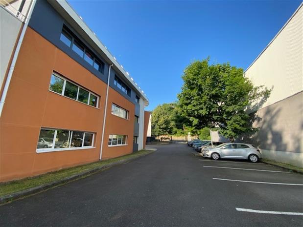 Bureau Location 35760 ST GREGOIRE 10 BOULEVARD DE LA ROBIQUETTE