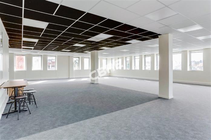 Bureau Location 92240 MALAKOFF