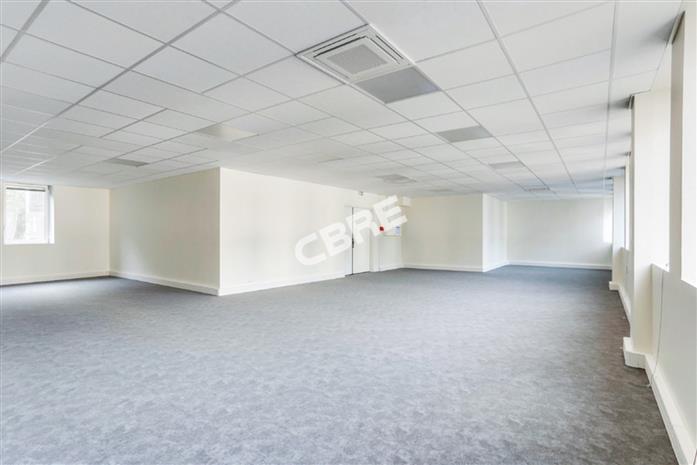 Bureau Location 92240 MALAKOFF