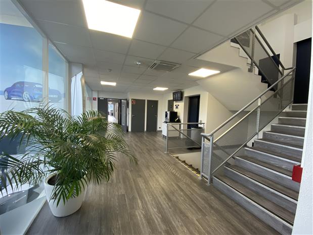 Local d'activités Location 91940 LES ULIS