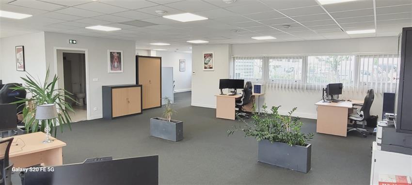 Bureau Location 33700 MERIGNAC
