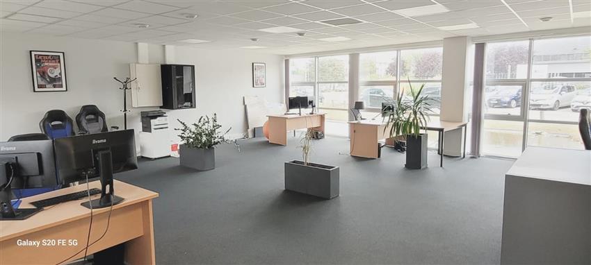 Bureau Location 33700 MERIGNAC