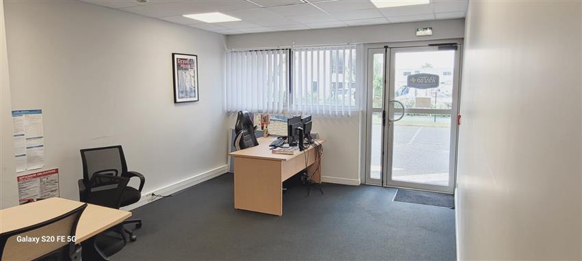 Bureau Location 33700 MERIGNAC