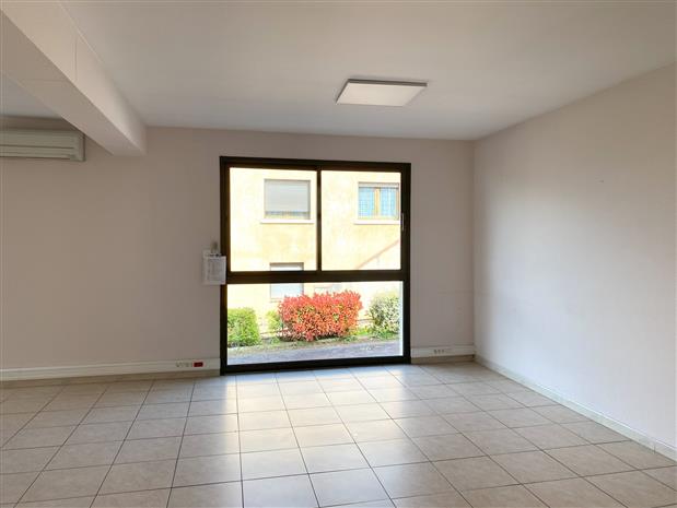 Bureau Vente 31140 LAUNAGUET 40 CHEMIN DE CAZALBARBIER