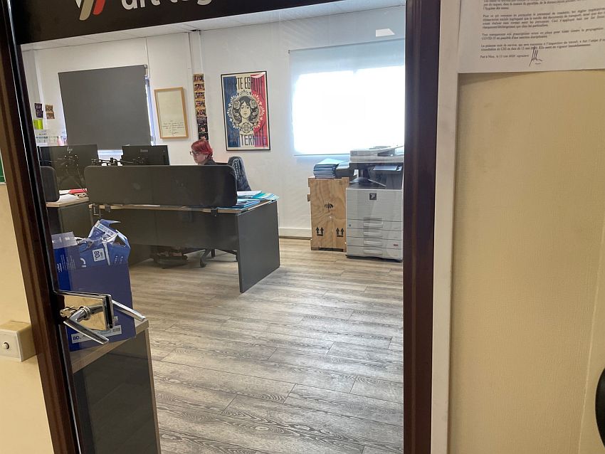 Local d'activités Location 06700 ST LAURENT DU VAR