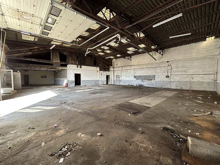 Local d'activités Vente 69800 ST PRIEST 344 ROUTE DE GRENOBLE