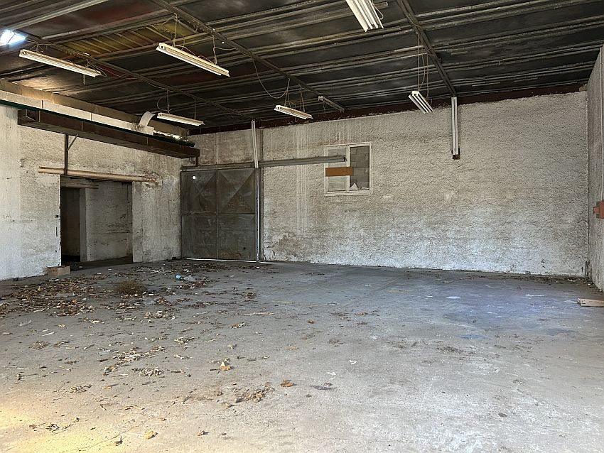 Local d'activités Vente 69800 ST PRIEST 344 ROUTE DE GRENOBLE