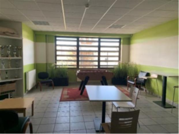 Entrepôt / Local d'activités Location 41260 LA CHAUSSEE ST VICTOR