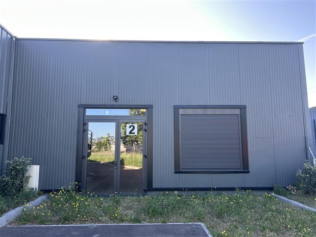 Local d'activités Vente/Location 69400 ARNAS 117 RUE DES TULIPIERS