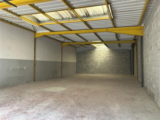 Local d'activités Vente/Location 69400 ARNAS 117 RUE DES TULIPIERS