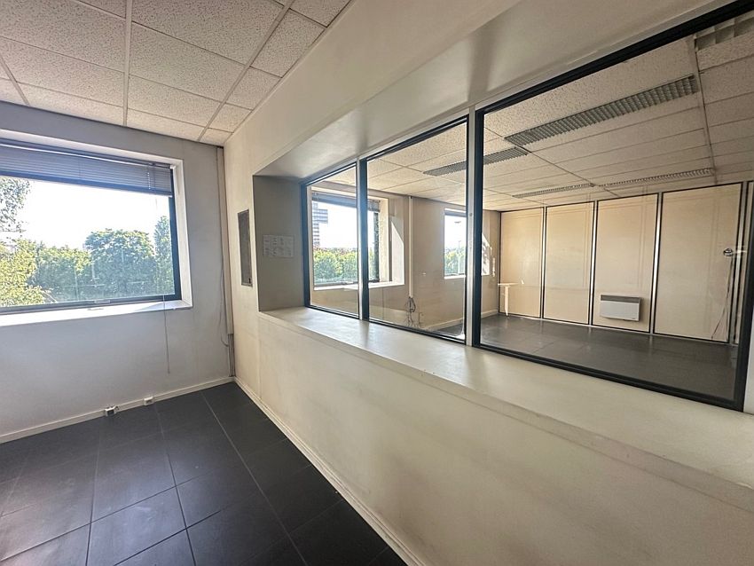 Local d'activités Vente/Location 93110 ROSNY SOUS BOIS