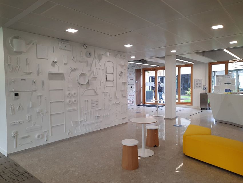 Bureau Location 59260 LEZENNES