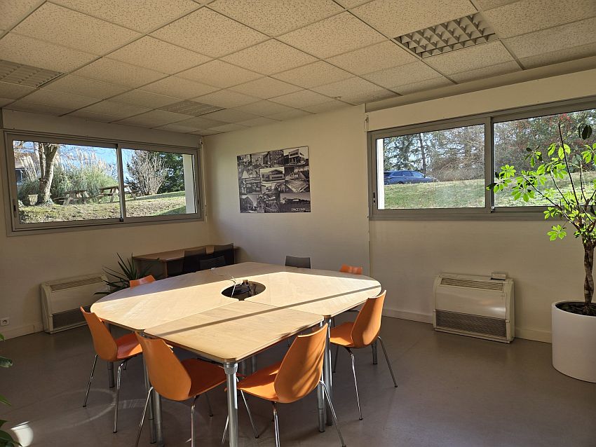 Bureau Vente 69160 TASSIN LA DEMI LUNE 71-81 RUE FRANCOIS MERMET