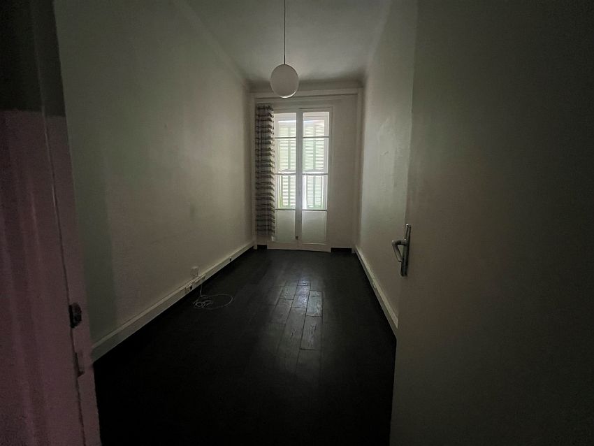 Bureau Location 06000 NICE