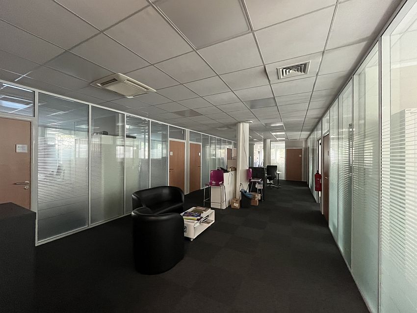 Bureau Location 06560 VALBONNE