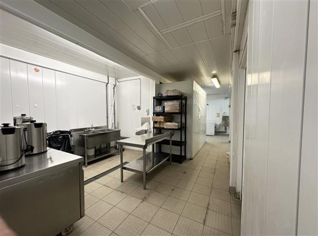 Local d'activités Vente/Location 92320 CHATILLON