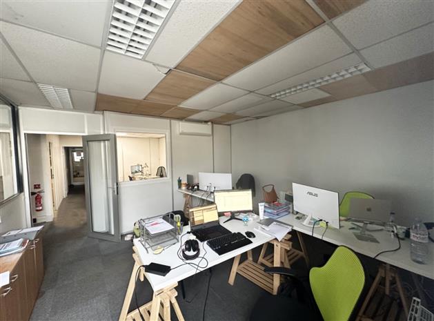 Local d'activités Vente/Location 92320 CHATILLON
