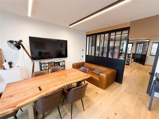 Bureau Location 75116 PARIS