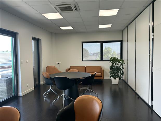 Local d'activités Location 69390 VOURLES