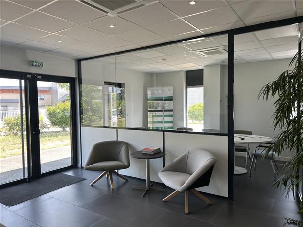 Local d'activités Location 69390 VOURLES