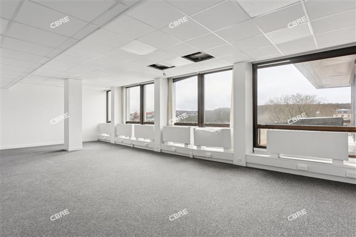 Bureau Location 92210 ST CLOUD 1-436 RUE ROYALE